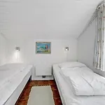 Amazing Home In Blokhus With Sauna *